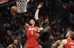 华体会网页版登录入口-热火队交易传闻再起，球员去留让粉丝担忧的简单介绍