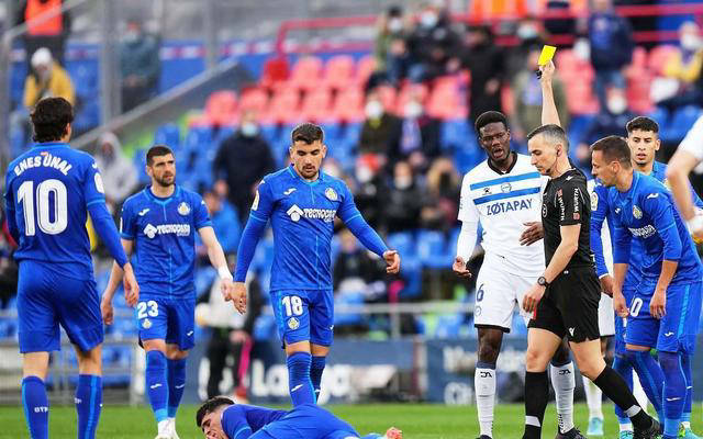 包含福勒姆主场保唯一平局，球队状态仍有待提升的词条