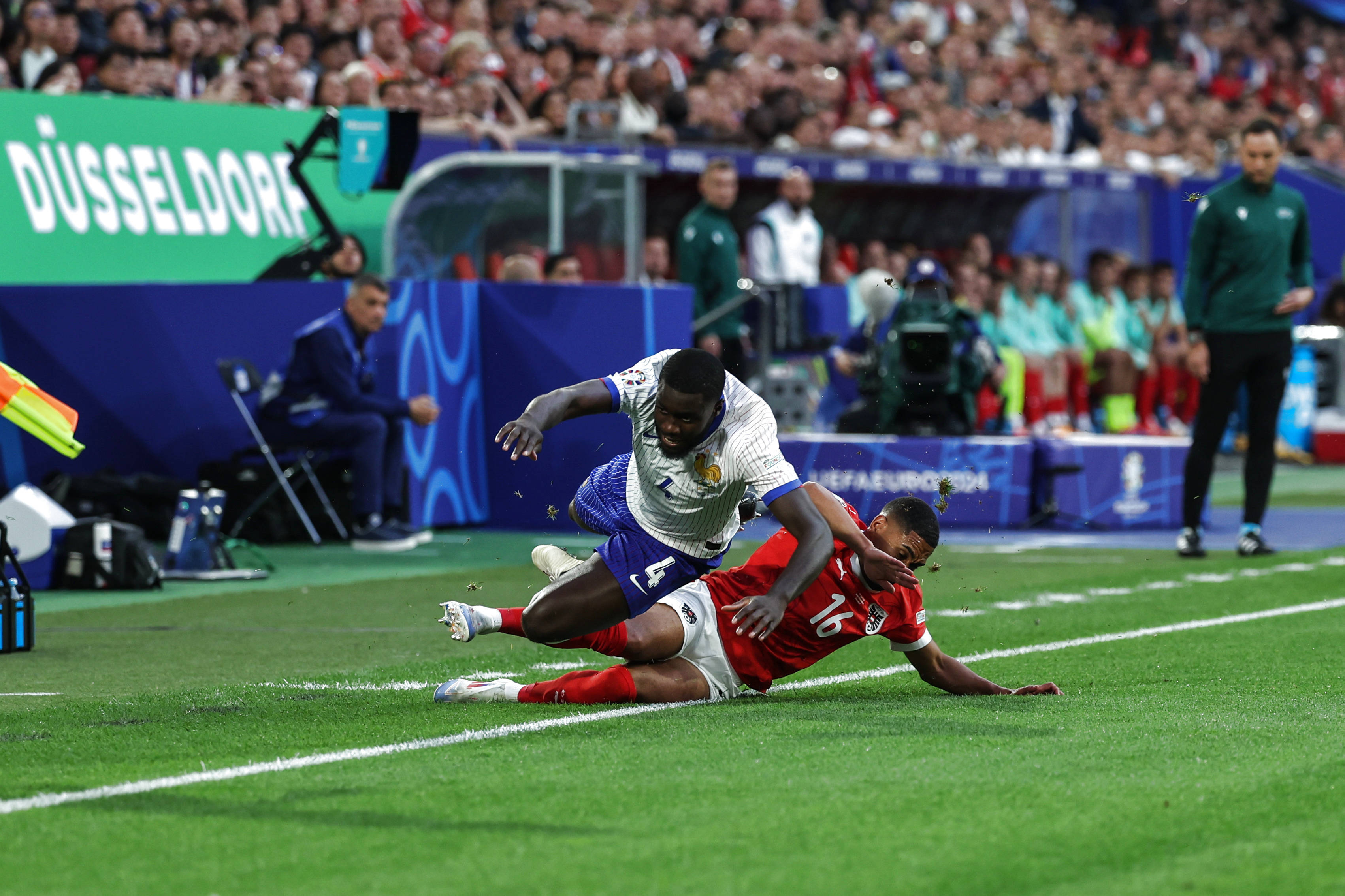 奥地利队在欧洲锦标赛上取得不可思议的开门红的简单介绍