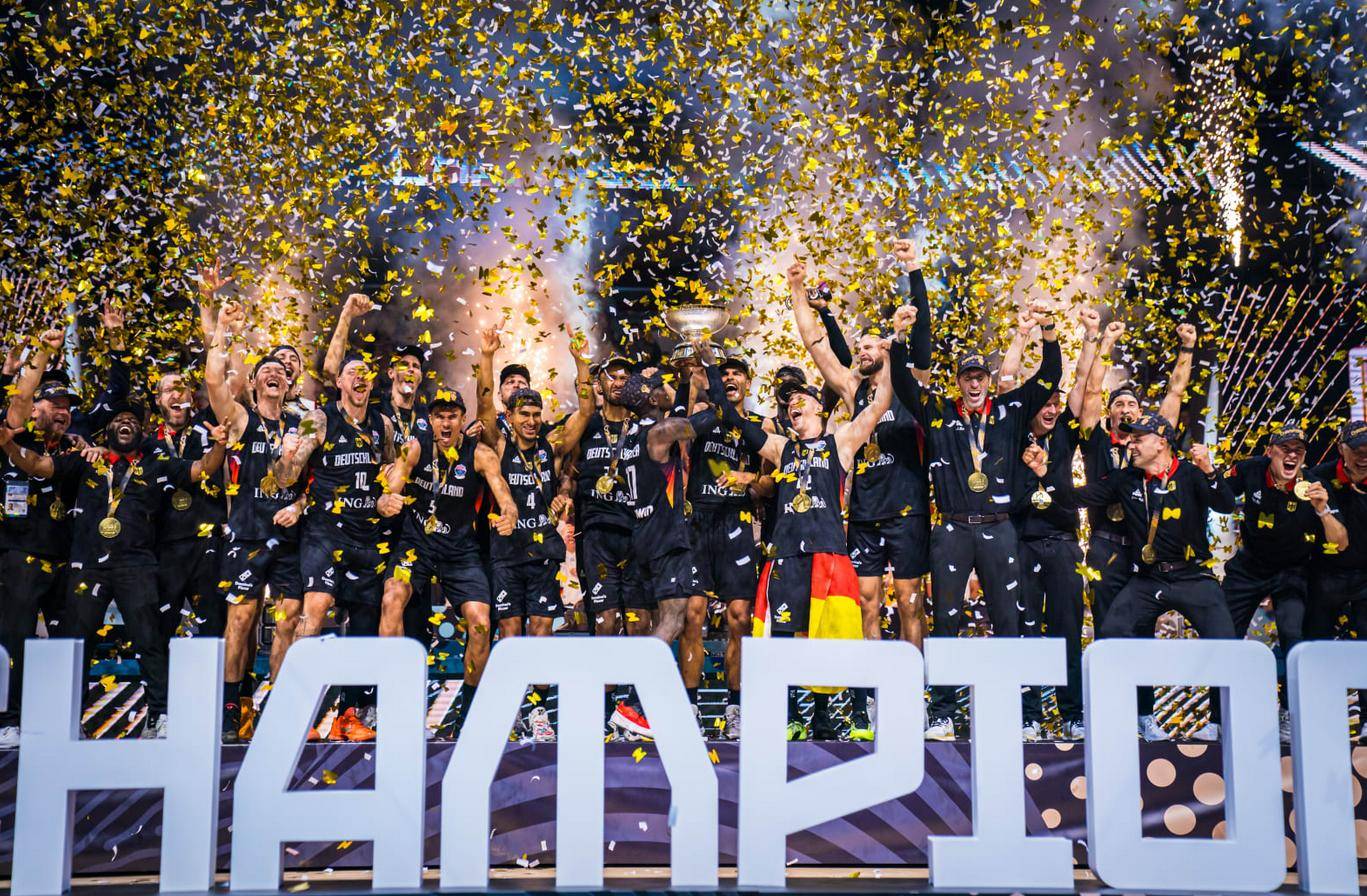 本赛季某场比赛一支队伍夺得胜利