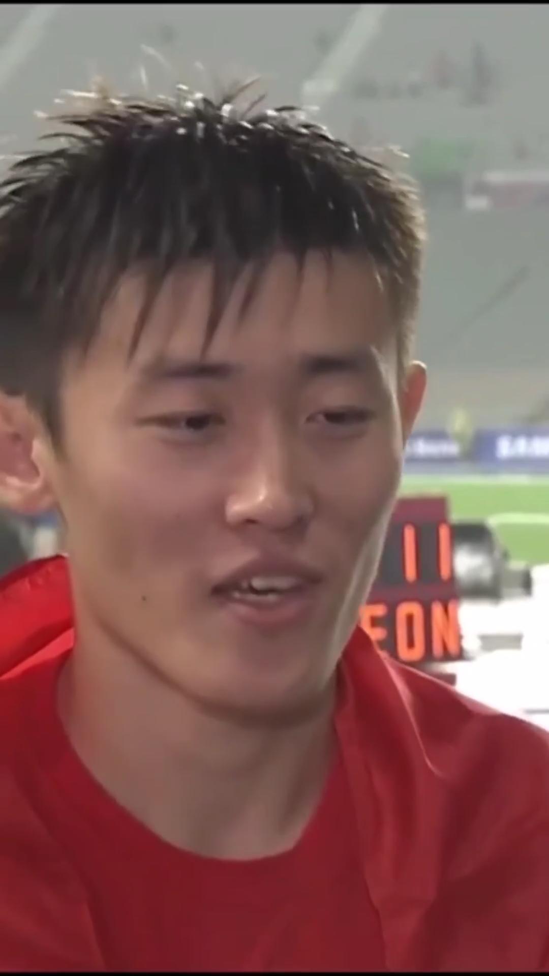 力挽狂澜：俄罗斯游泳选手创造奇迹的简单介绍