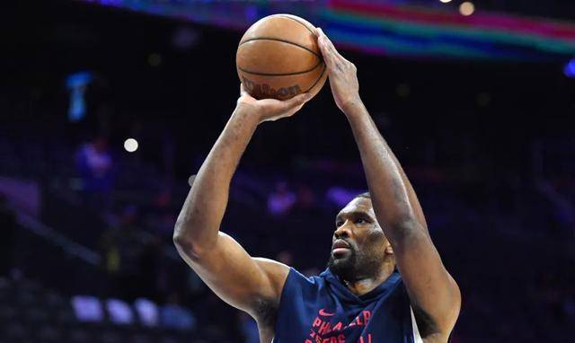 恩比德再度受伤，球队或将遭受重创