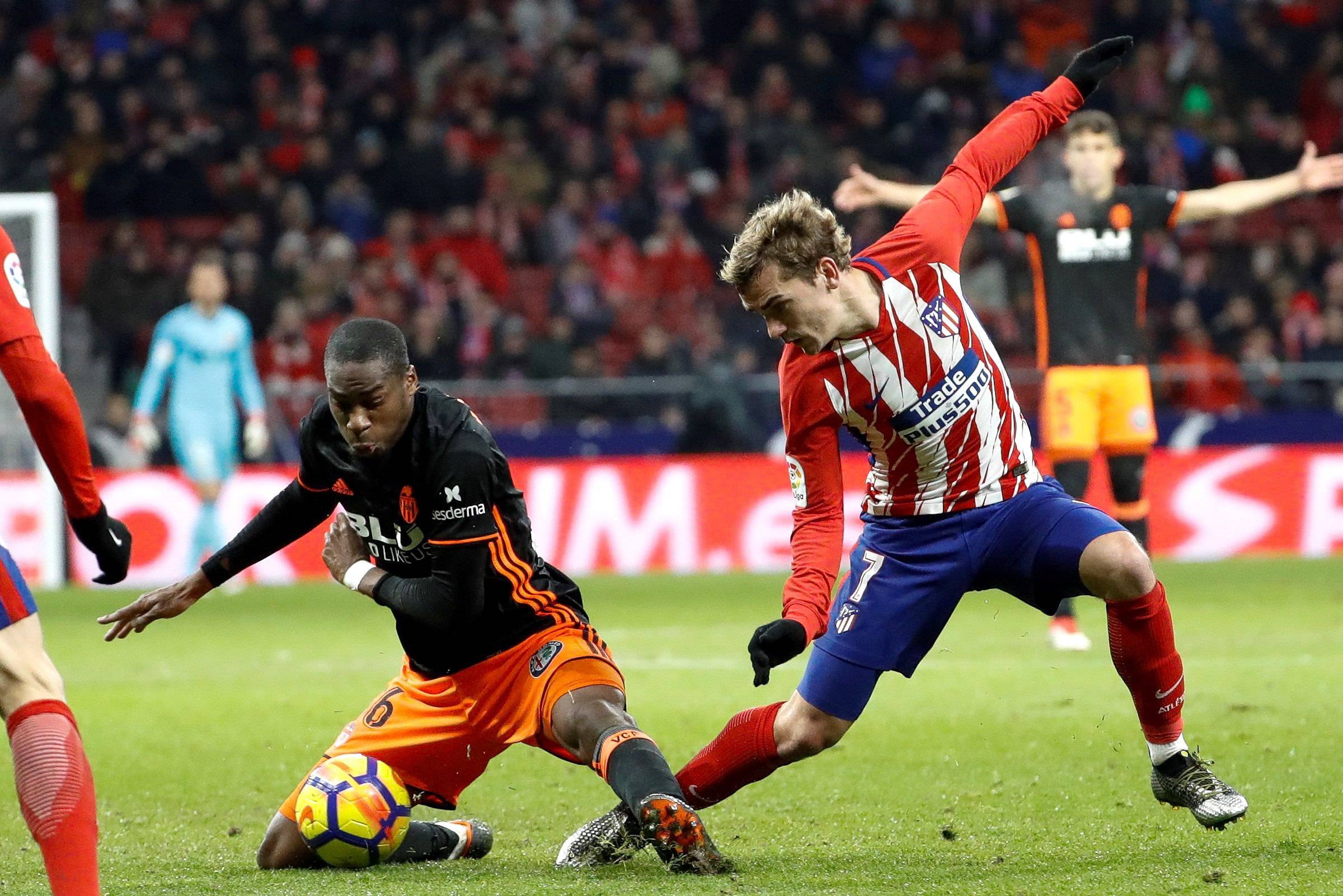 关于巴伦西亚球员备战瓦伦西亚紧张备战的信息